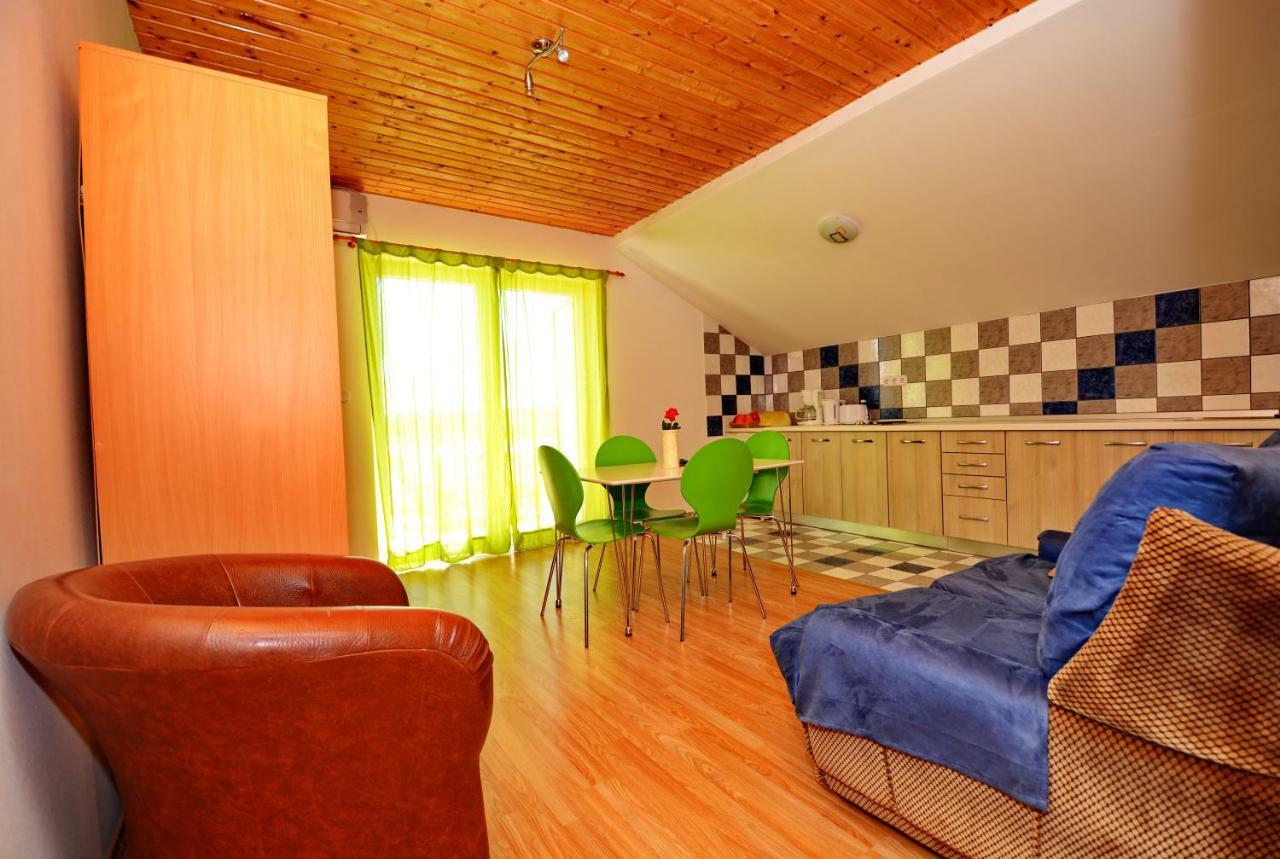 Apartment Blue Sali Exterior photo