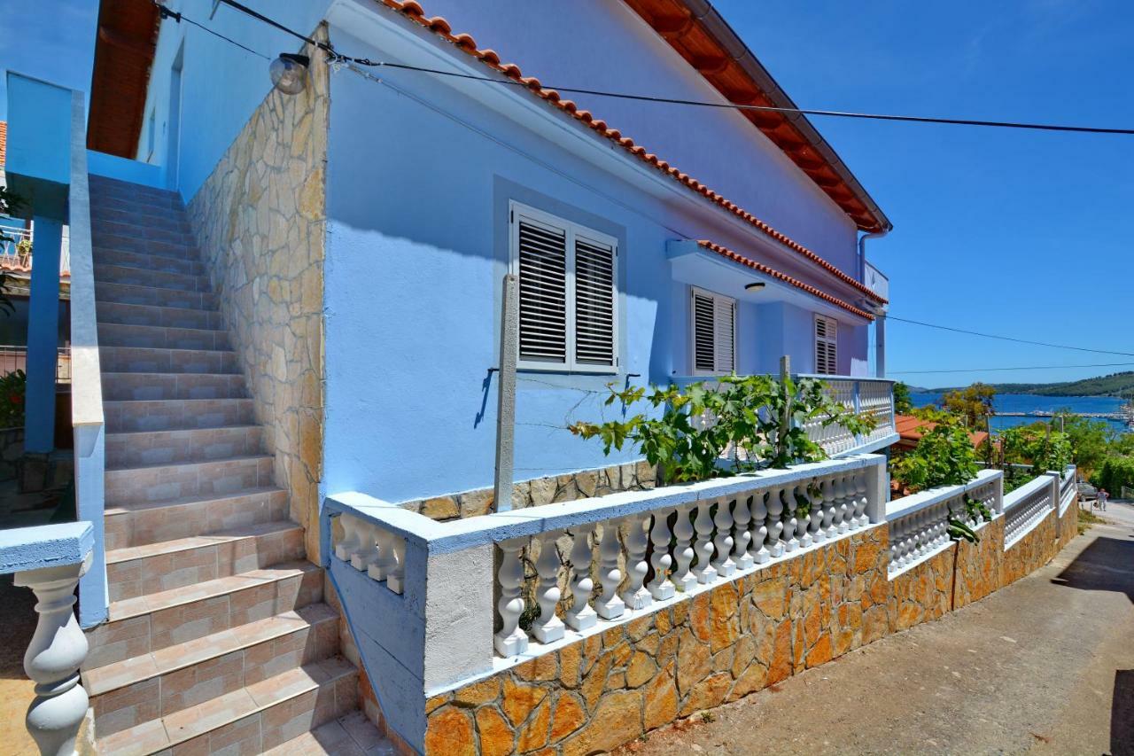 Apartment Blue Sali Exterior photo