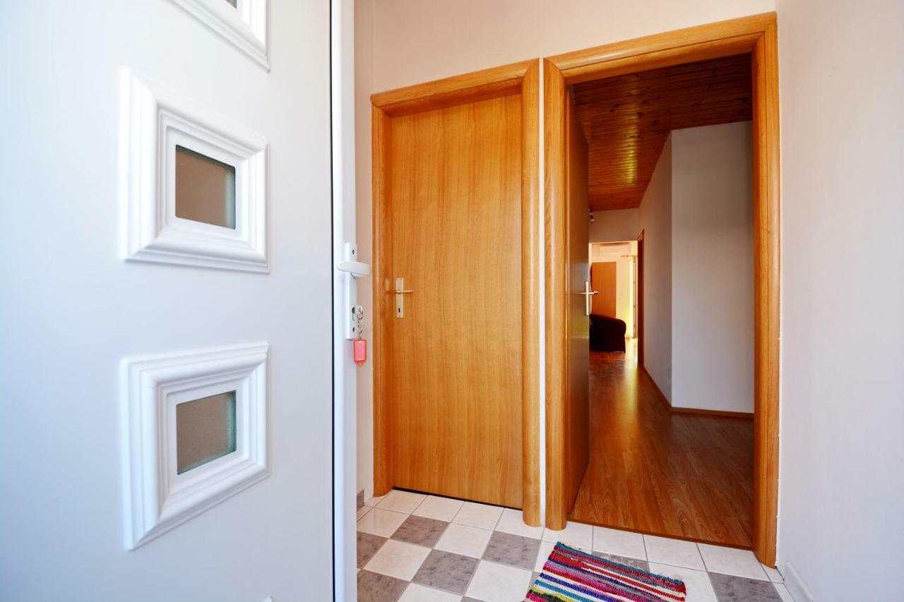Apartment Blue Sali Exterior photo